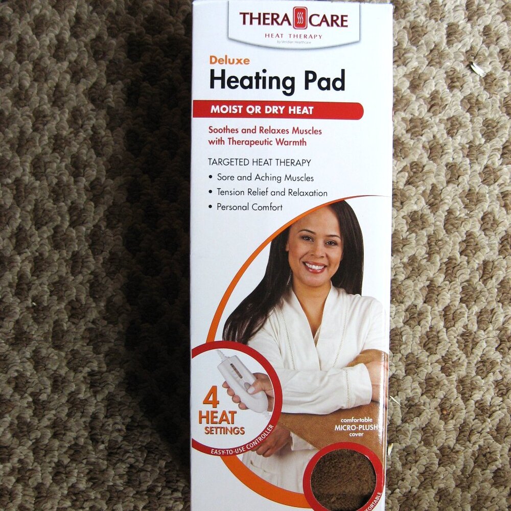 Thera Care Heat Therapy Deluxe Heating Pad Moist or Dry Heat 4 Settings 12 X 15